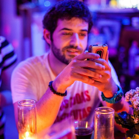 Meet your Posher, Alex - Picture 1 of 1